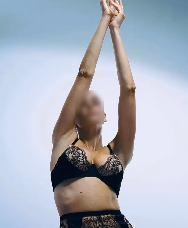 Angela Escort